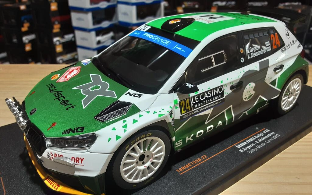 IXO 1/18 - SKODA FABIA RALLY 2 - Nº 24 RALLY MONTE CARLO 202 IXO 1/18 - SKODA FABIA RALLY 2 - Nº 24 RALLY MONTE CARLO 202