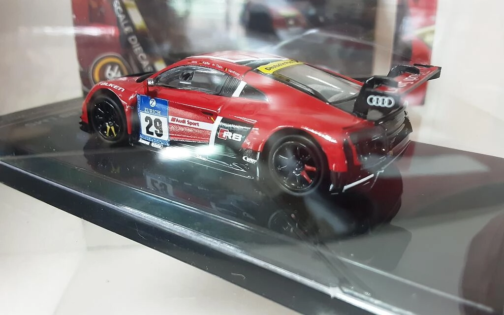 PARA 1/64 - AUDI R8 LMS TEAM WRT AUDI SPORT - Nº 29 24h NURB PARA 1/64 - AUDI R8 LMS TEAM WRT AUDI SPORT - Nº 29 24h NURB
