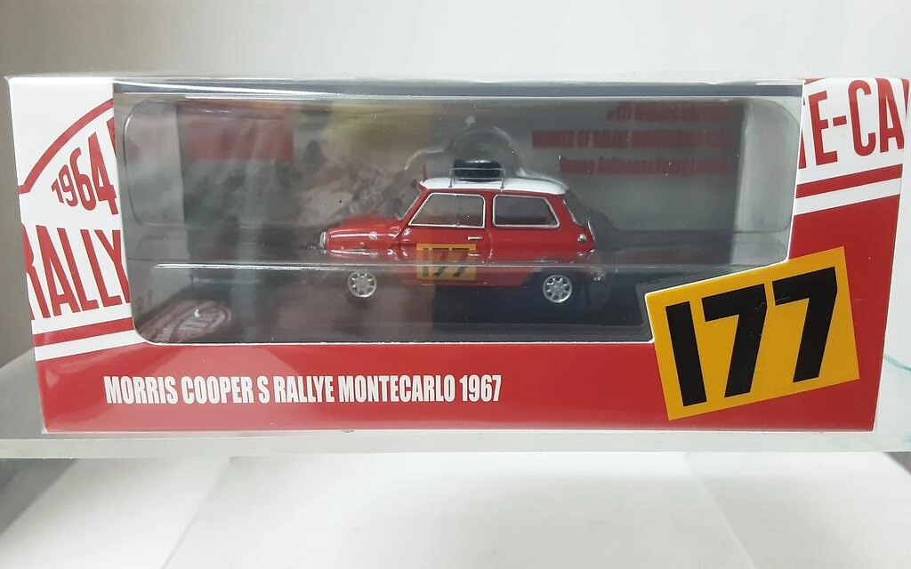 SPARK 1/64 - MINI COOPER S (night version) - Nº 177 WINNER R SPARK 1/64 - MINI COOPER S (night version) - Nº 177 WINNER R