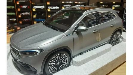 CONSTRUCTOR MODEL 1/18 - MERCEDES BENZ EQA (H243) - NZG - MO