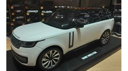 GT SPIRIT 1/18 - LAND ROVER RANGE ROVER P530 AUTOBIOGRAPHY -