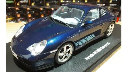 GT SPIRIT 1/18 - PORSCHE 911 996 CARRERA 4S COUPE 2002