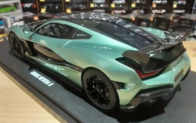 GT SPIRIT 1/18 - RIMAC NEVERA R - 2024 - R GREEN METALLIC