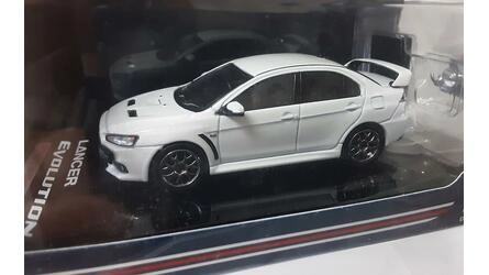 HJ64 - MITSUBISHI LANCER EVOLUTION X - W/ ENGINE DISPLAY MOD