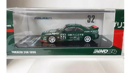 INNO 1/64 - NISSAN SKYLINE GT-R (R33) - Nº 32 PRINCE CHIBA F