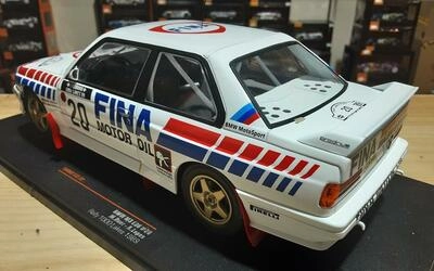 IXO 1/18 - BMW M3 (E30) - Nº 20 RALLY 1000 LAKES 1989