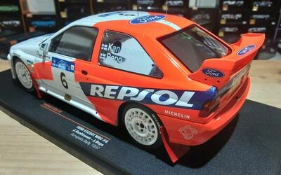 IXO 1/18 - FORD ESCORT WRC - Nº  6 RALLY ACROPOLIS 1997