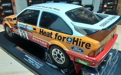 IXO 1/18 - FORD SIERRA RS COSWORTH - Nº 33 - LOMBARD RALLY R
