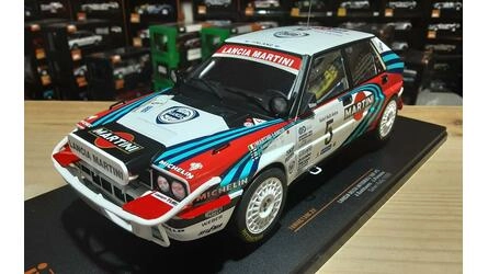 IXO 1/18 - LANCIA DELTA INTEGRALE 16V - Nº 5 RALLY SAFARI 19