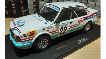IXO 1/18 -  SKODA 130L - Nº 22  RALLY ACROPOLIS  1986 
