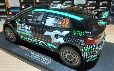 IXO 1/18 - SKODA FABIA RALLY 2 (2023) - Nº 22  WINNER WRC2 R