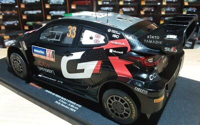 IXO 1/18 - TOYOTA YARIS RALLY 1 - Nº 33  2º RALLY SWEDEN 202