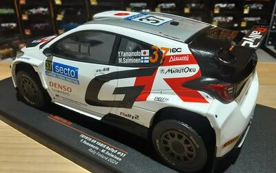 IXO 1/18 - TOYOTA YARIS RALLY 2 - Nº 37 RALLY FINLAND 2024