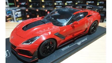 IXO 1/18 - CHEVROLET CORVETTE C7 ZR1 - 2019 - RED