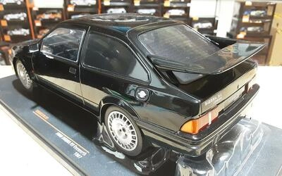 IXO 1/18 - FORD SIERRA RS COSWORTH - BLACK - 1987