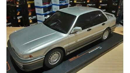 IXO 1/18 - MITSUBISHI GALANT VR-4 - 1987 - SILVER