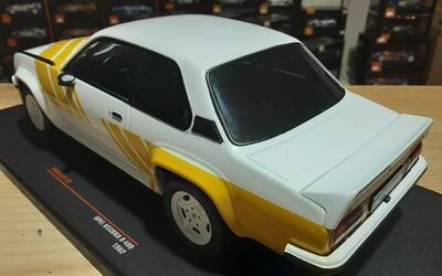 IXO 1/18 - OPEL ASCONA B 400 - WHITE - 1982