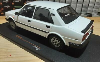 IXO 1/18 - SKODA 130 L - WHITE - 1988