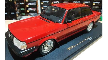 IXO 1/18 - VOLVO 240 TURBO CUSTOM - RED - 1984