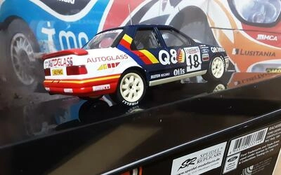 IXO 1/43 - FORD SIERRA RS COSWORTH - Nº 18 LOMBARD RALLY RAC