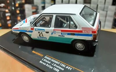 IXO 1/43 - SKODA FAVORIT 130L - Nº 21 RALLY BARUM 1990