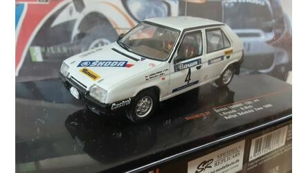 IXO 1/43 - SKODA FAVORIT 136L - Nº 4 - RALLY VALASSKA ZIMA 1