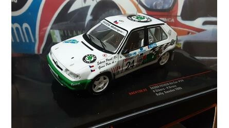 IXO 1/43 - SKODA FELICIA KIT-CAR - Nº 24 RALLY SWEDEN 1995