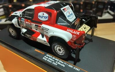 IXO 1/43 - TOYOTA GR DKR HILUX T1 - Nº 207  RALLY DAKAR 2022