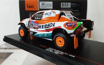 IXO 1/43 - TOYOTA GR DKR HILUX T1 - Nº 229  RALLY DAKAR 2023