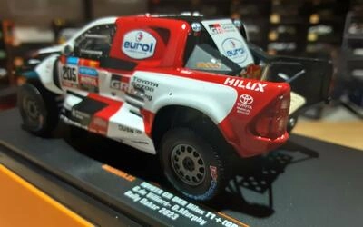 IXO 1/43 - TOYOTA HILUX PICK-UP GR DKR - Nº 205 4th RALLY DA
