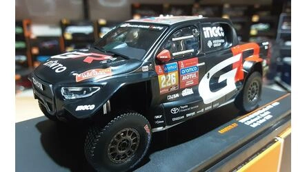 IXO 1/43 - TOYOTA HILUX PICK-UP GR DKR - Nº 226 RALLY DAKAR 