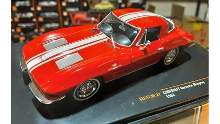 IXO 1/43 -  CHEVROLET CORVETTE C2 STINGRAY - 1963 - RED
