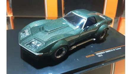 IXO 1/43 - CHEVROLET CORVETTE C3 CUSTOMS - METALIC DARK GREE