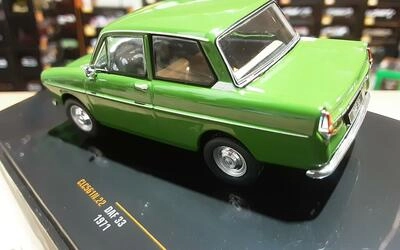 IXO 1/43 -  DAF 33 - GREEN - 1971