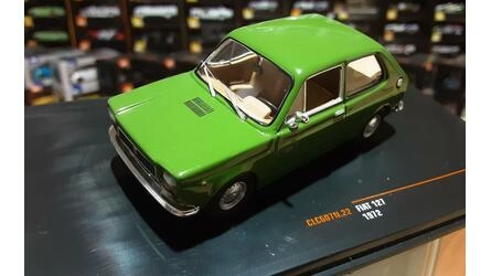 IXO 1/43 -  FIAT 127 - 1972 - GREEN
