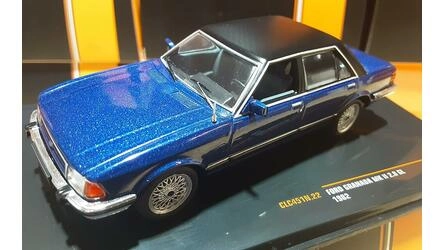 IXO 1/43 - FORD GRANADA MK II 2.8 GL - METALIC BLUE - 1982