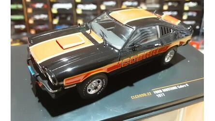 IXO 1/43 -  FORD MUSTANG COBRA II - BLACK / ORANGE - 1977