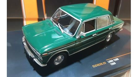 IXO 1/43 - LADA 1500 - DARK GREEN - 1980