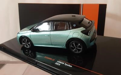 IXO 1/43 - LANCIA YPSILON - 2025 - GREEN WITH BLACK ROOF