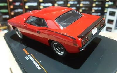 IXO 1/43 -  PLYMOUTH BARRACUDA COUPE - RED - 1970
