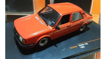 IXO 1/43 - SKODA 120 L - RED - 1983