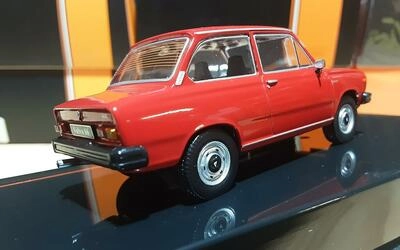 IXO 1/43 - VOLVO 66 - RED - 1977