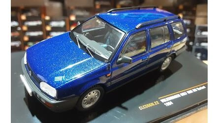 IXO 1/43 - VW GOLF III VARIANT  - BLUE METALLIC - 1994