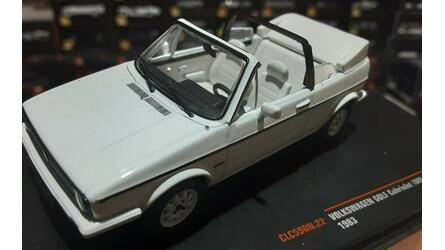 IXO 1/43 - VW GOLF MK I CABRIOLET - WHITE - 1983