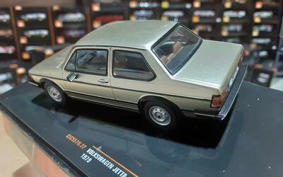 IXO 1/43 - VW JETTA MK I - GOLD - 1979