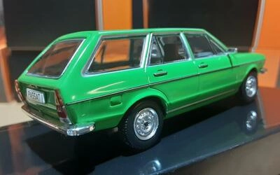 IXO 1/43 - VW PASSAT VARIANT LS - GREEN - 1975