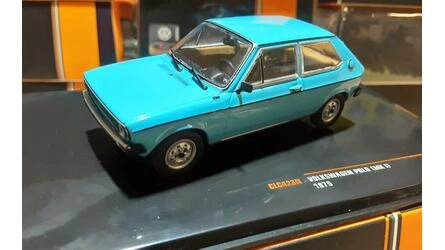 IXO 1/43 - VW POLO MK II - LIGHT BLUE - 1975