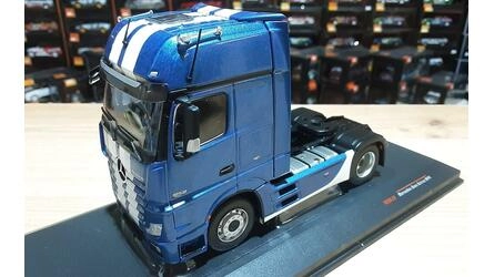 IXO 1/43 - MERCEDES BENZ ACTROS MP4 - BLUE METALLIC
