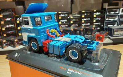 IXO 1/43 - SCANIA LBT 141 TRACTOR TRUCK 2-ASSI - 1976 - BLUE