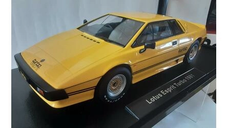 KK SCALE MODELS 1/18 - LOTUS ESPRIT TURBO - YELLOW